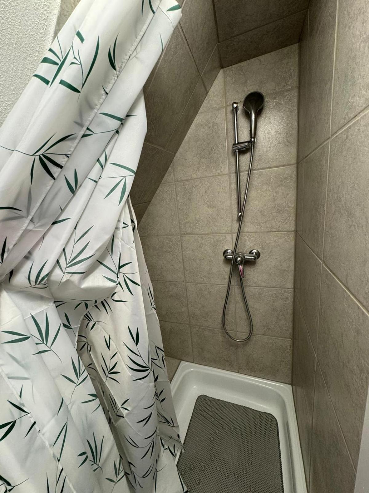 Haus Zum Ruetli Lejlighed Chur Værelse billede